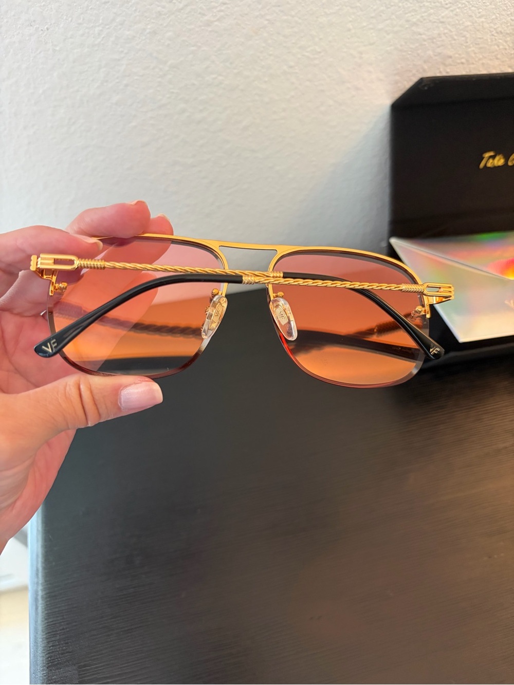 New in Box Unisex Gold Aviator Sunglasses from Vintage Frames Company - Picture 3 of 10